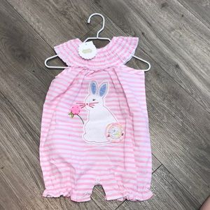 NWT Mud Pie Bunny Romper 9-12m